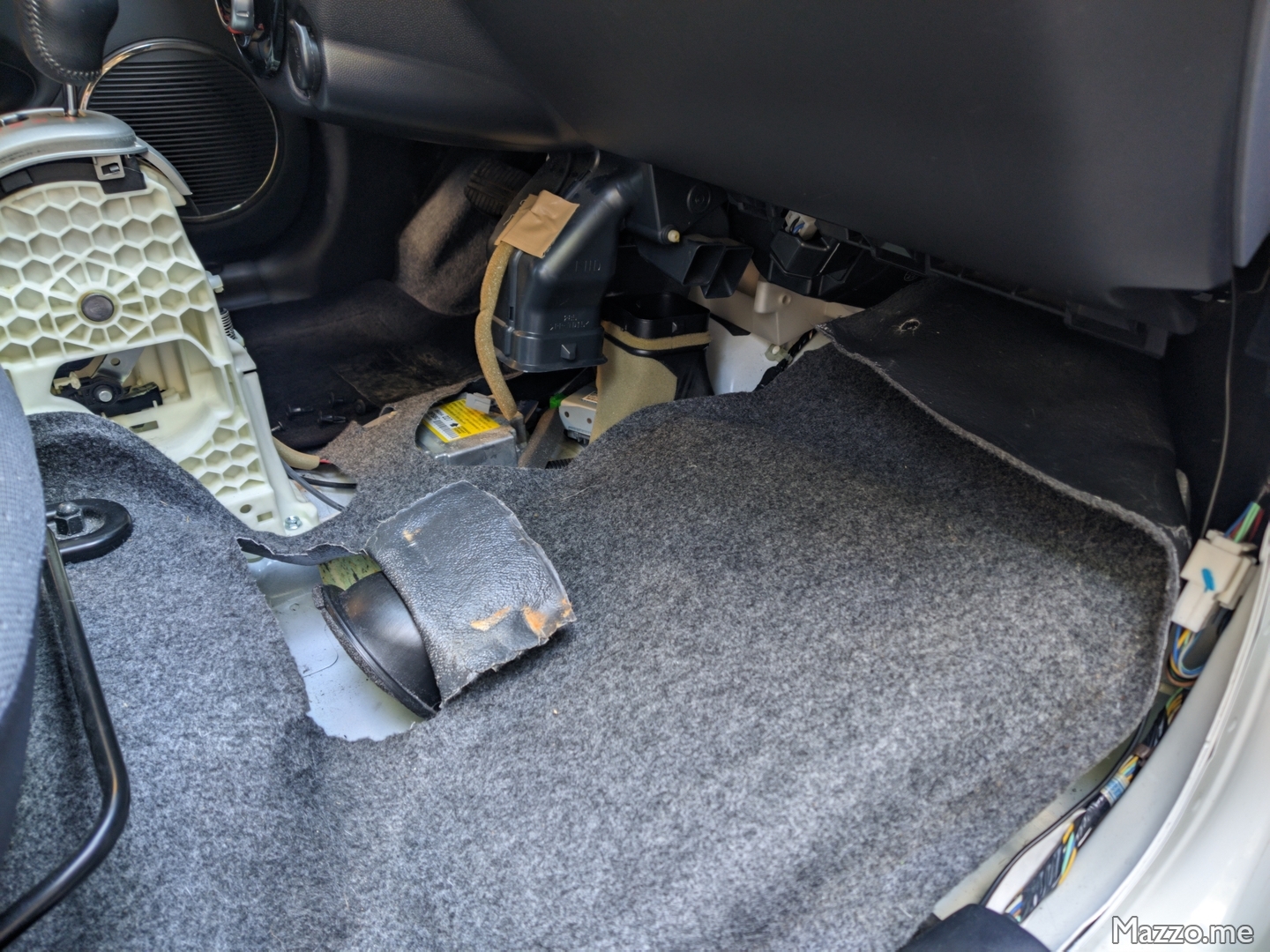 Condotto raffreddamento batteria sganciato in abitacolo